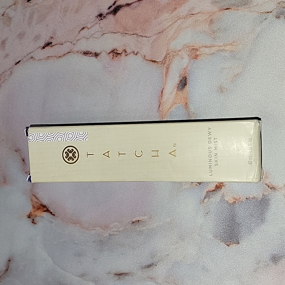 Tatcha Luminous Dewy Skin Mist 1.35 oz /40 ml Authentic New in Box - Picture 2 of 7